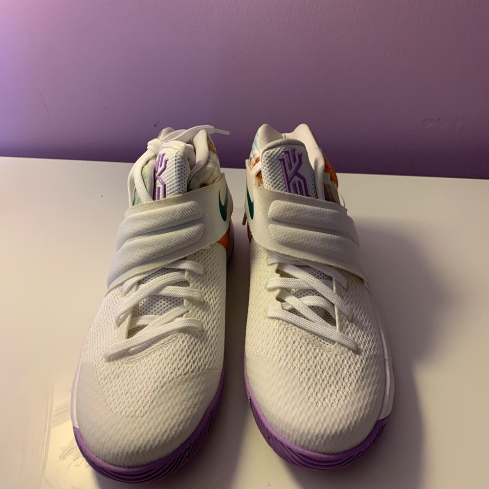 White Nike KDs